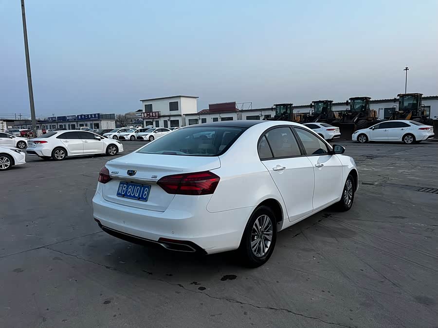 GEELY Emgrand 2018 #15 GEELY Emgrand 2018 car image #15