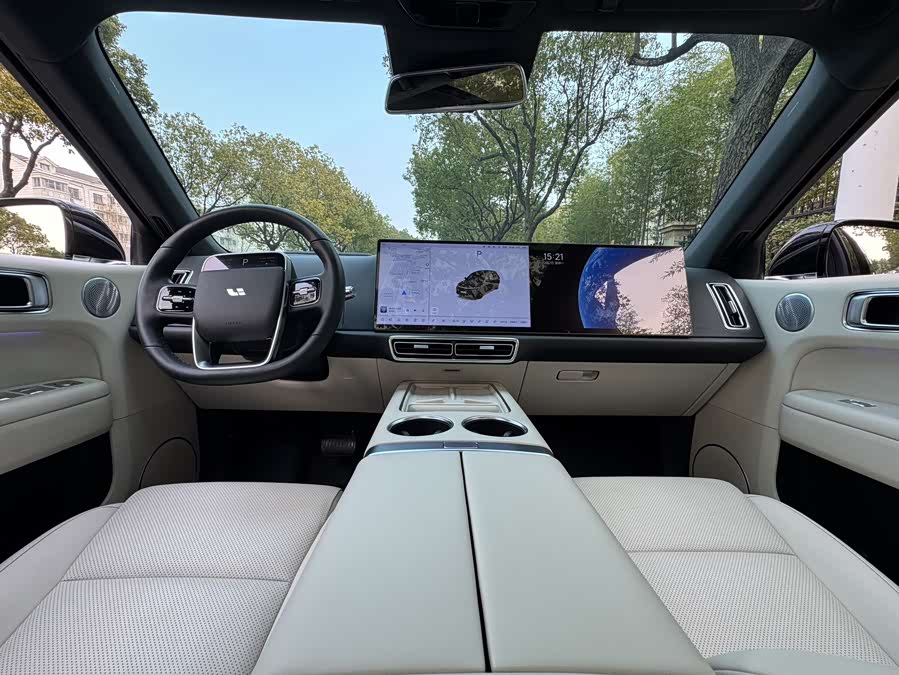 Li L6 2024 imagen de coche #15