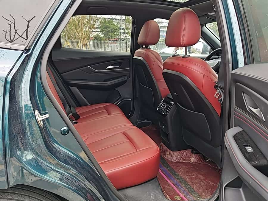 Forthing T5 EVO 2022 car image #15