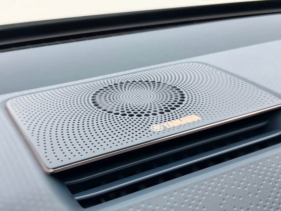 Zeekr X 2024 car image #15