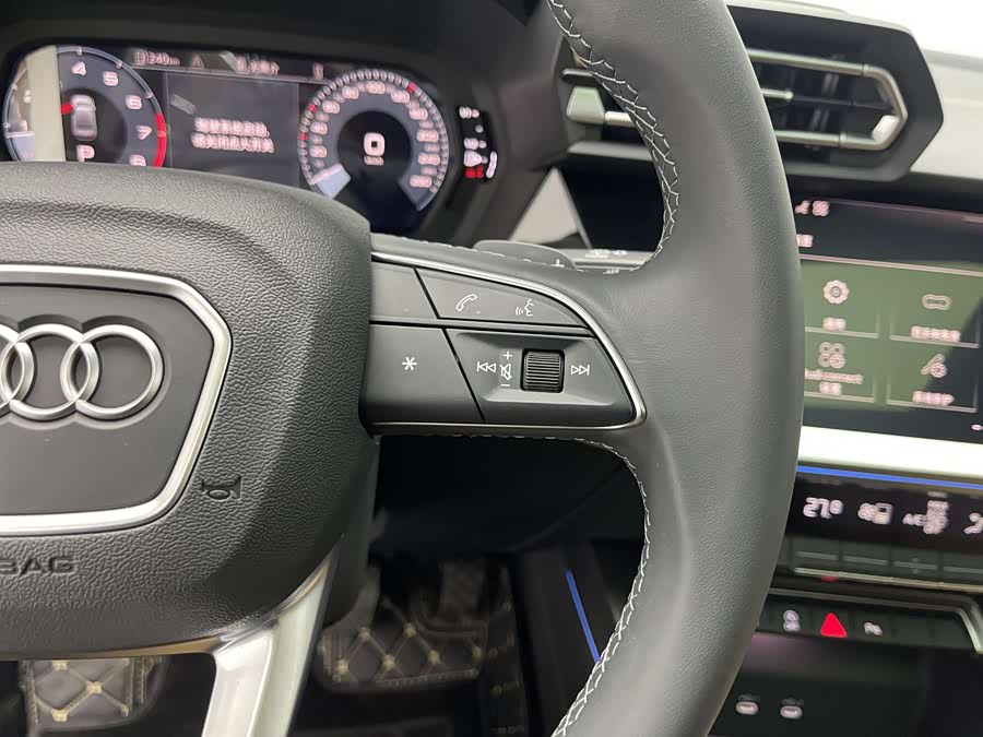Audi A3 2025 car image #15