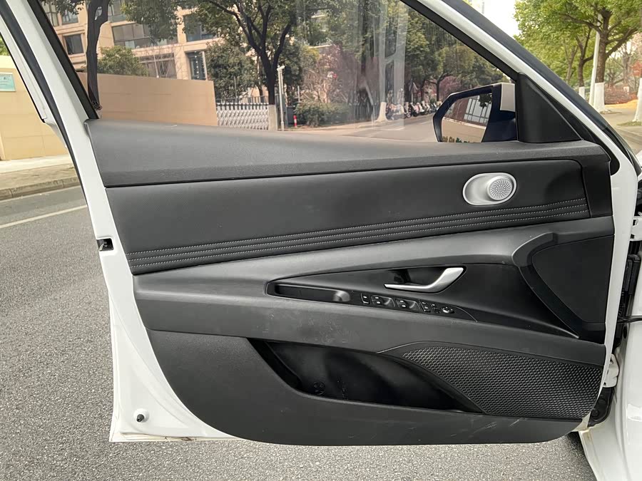 Hyundai Elantra 2021 #15 Hyundai Elantra 2021 car image #15