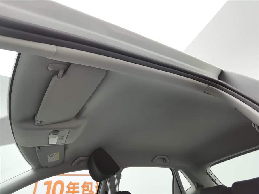 Volkswagen Polo 2018 car image #15
