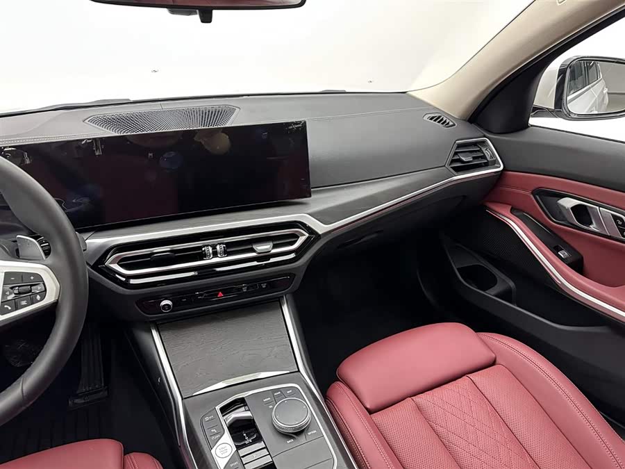 BMW 3 Series 2023 car image #15