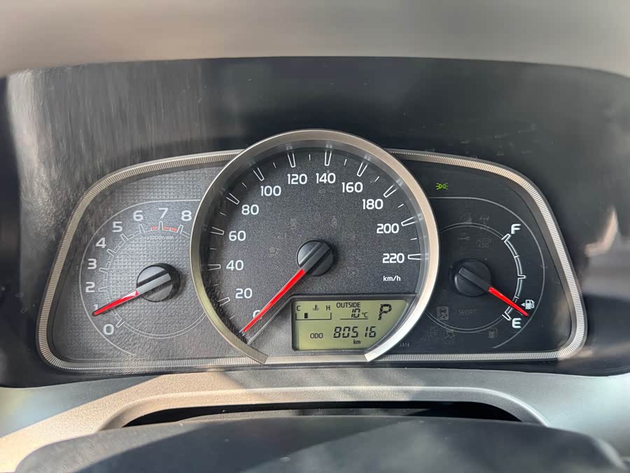 Toyota RAV4 2015 car image #15