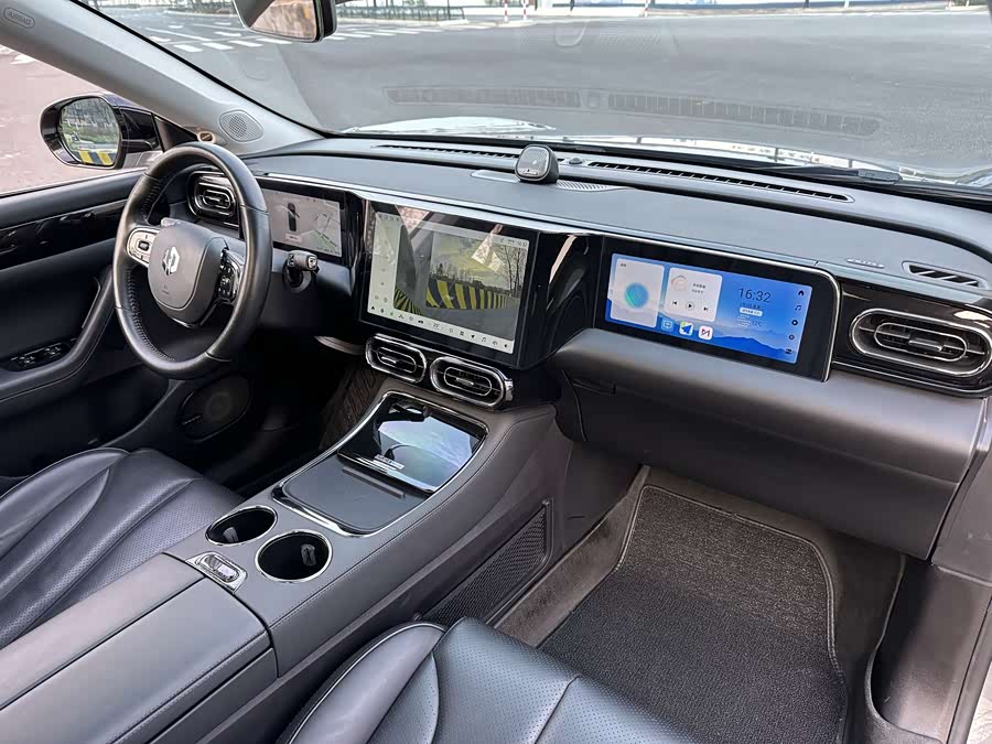 零跑汽车 零跑C11 2022 汽车图片 #15