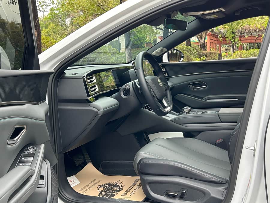 BYD Qin L 2025 car image #15