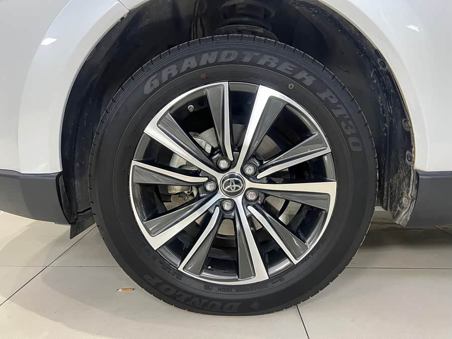 Toyota Harrier 2023 immagine di auto #15