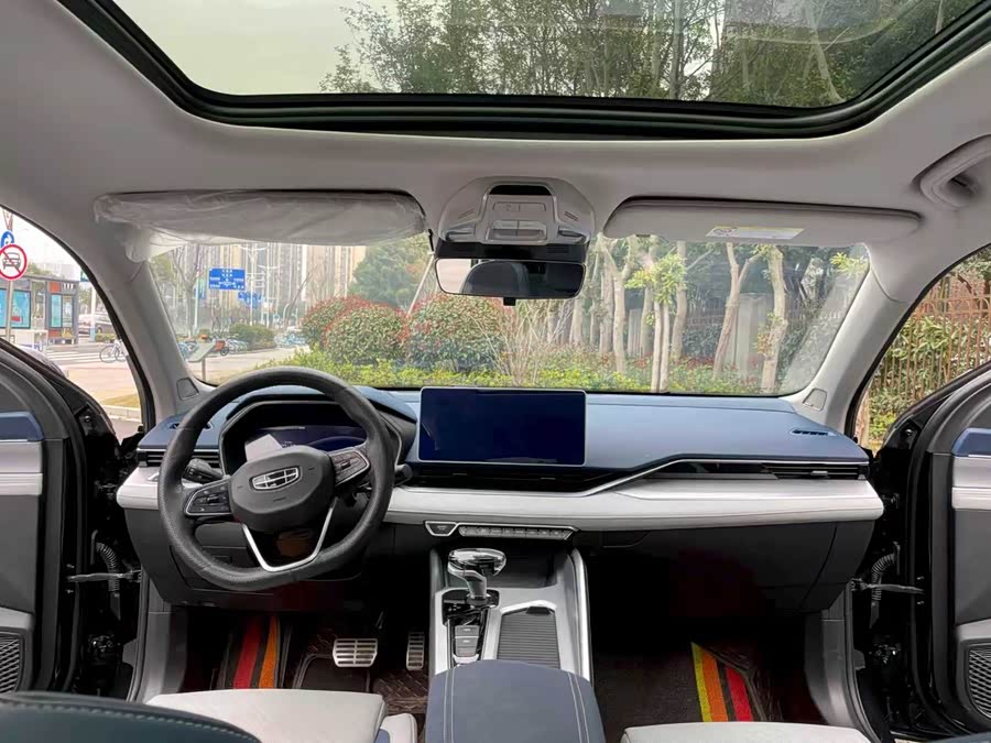 GEELY Preface 2021 car image #15