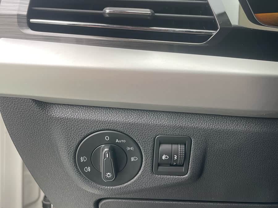 Volkswagen Lavida 2022 #15 Volkswagen Lavida 2022 car image #15