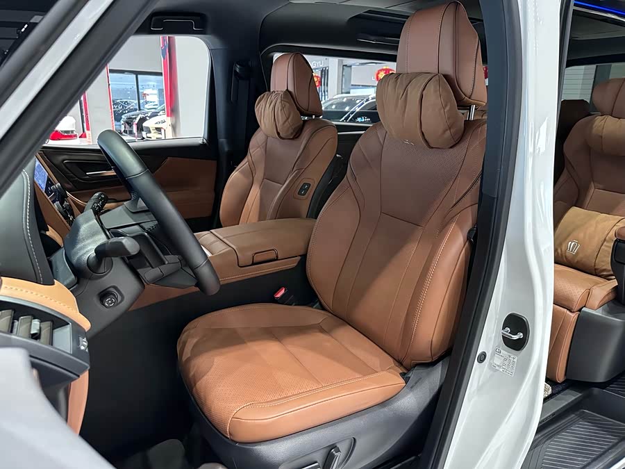 Toyota Vellfire 2024 #15 Toyota Vellfire 2024 صورة سيارة #15