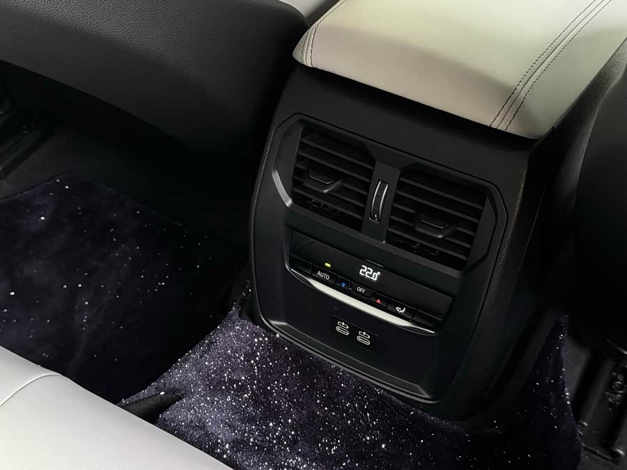 宝马 宝马M3 2025 汽车图片 #15