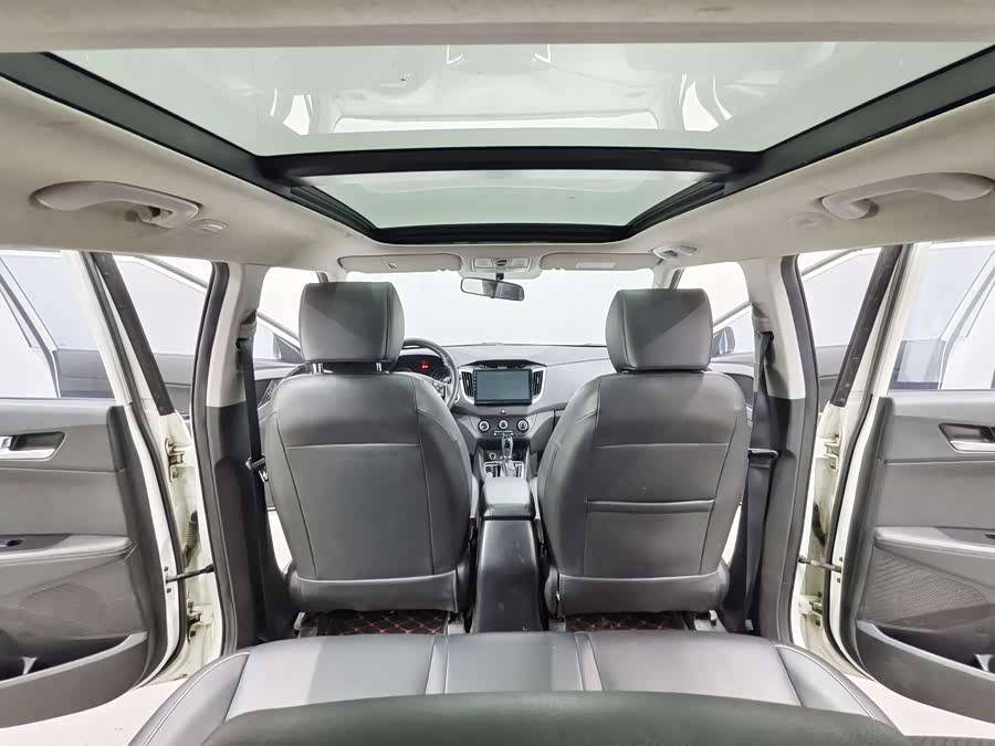 Hyundai ix25 2015 #15 Hyundai ix25 2015 car image #15