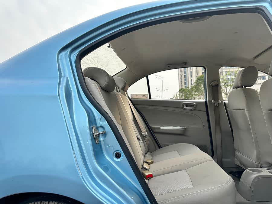 Changan Alsvin V3 2014 car image #15