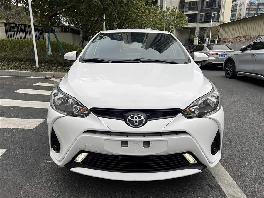 Toyota Yaris L Zhixiang 2022 صورة سيارة #15