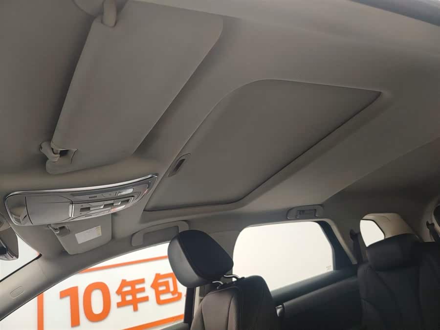 BYD Tang 2018 изображение автомобиля #15