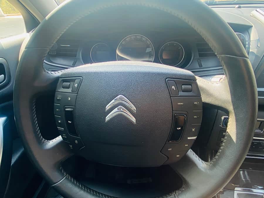 Citroen C5 2014 immagine di auto #15