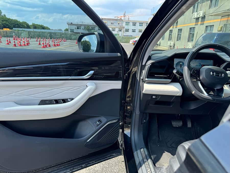 GEELY Monjaro 2023 صورة سيارة #15