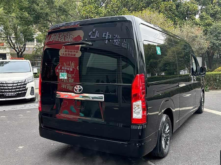 Toyota car image #15