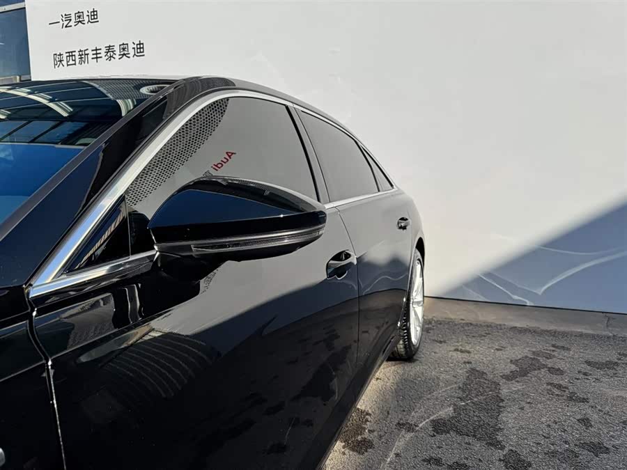 Audi A6L 2023 car image #15