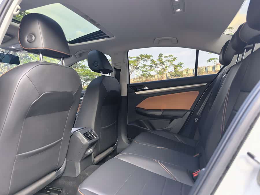 Volkswagen Bora 2024 imagem de carro #15