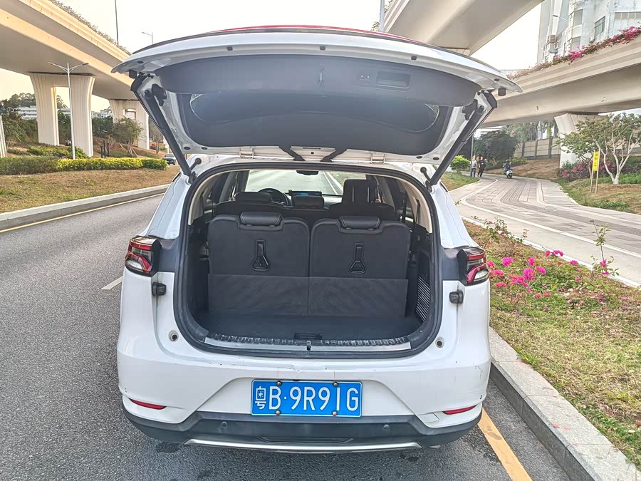 BYD Tang 2018 #15 BYD Tang 2018 immagine di auto #15