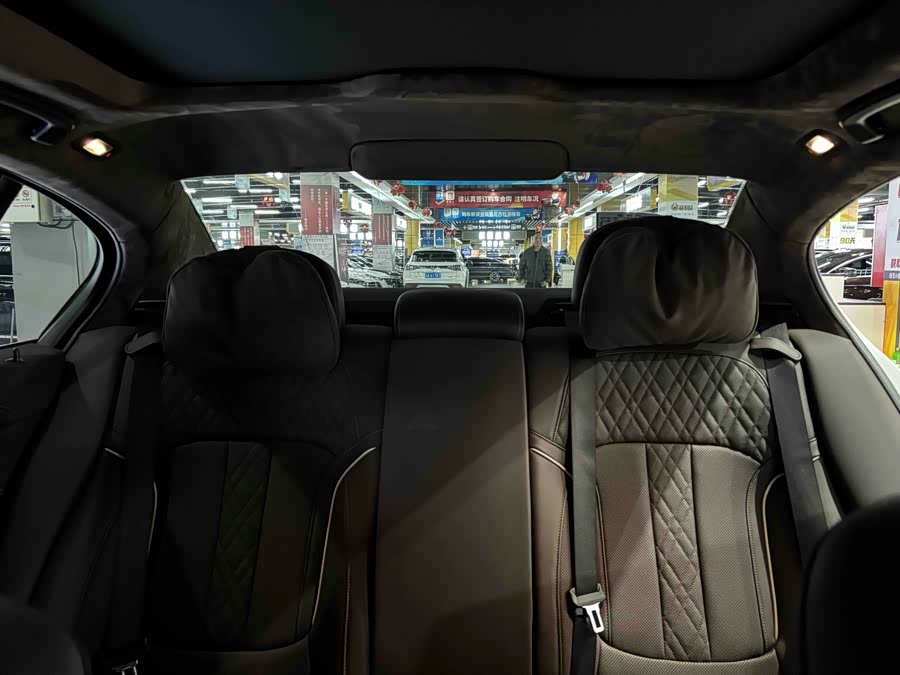 BMW 5 Series New Energy 2022 car image #15