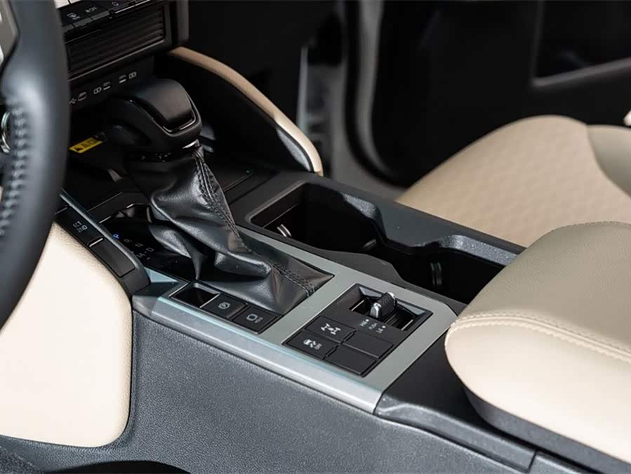 Toyota Land Cruiser Prado 2026 #15 Toyota Land Cruiser Prado 2026 image de voiture #15