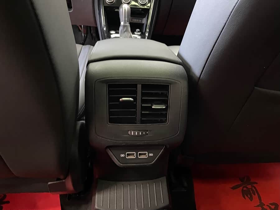 Volkswagen T-Roc 2022 car image #15