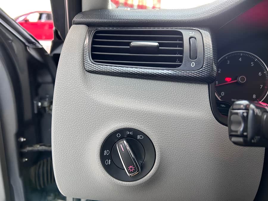 Volkswagen Bora 2012 immagine di auto #15