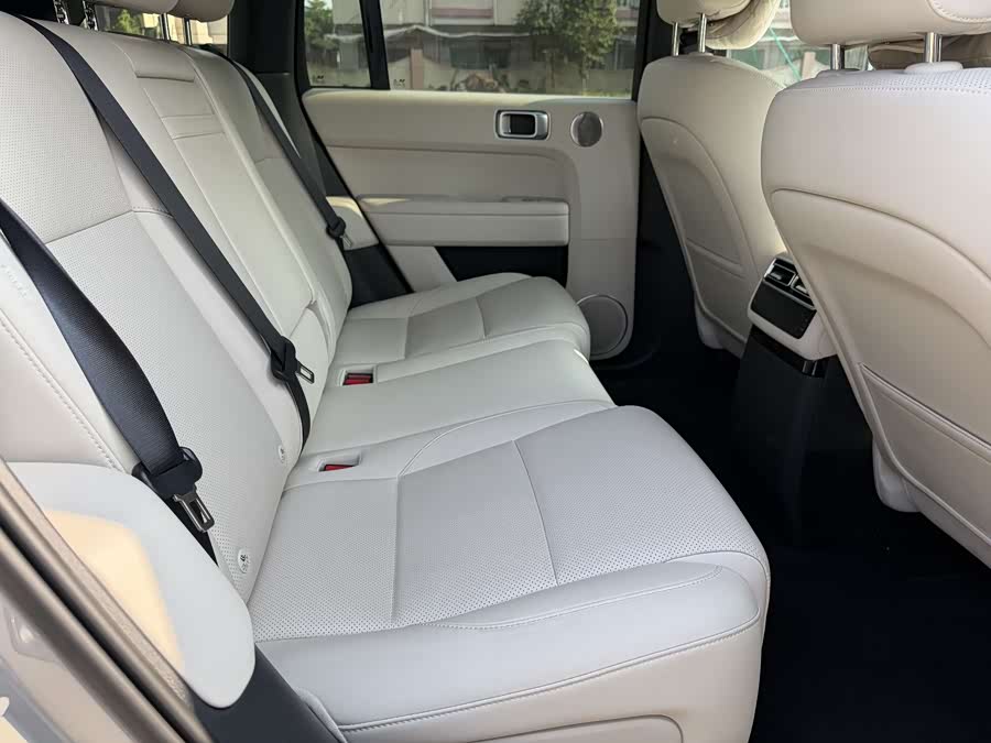 Li L6 2024 صورة سيارة #15