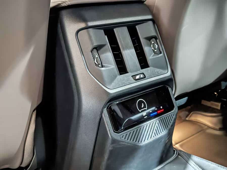 BMW X3 2024 #15 BMW X3 2024 изображение автомобиля #15