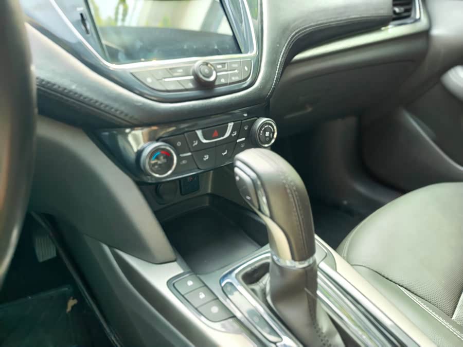 Chevrolet Malibu 2017 car image #15