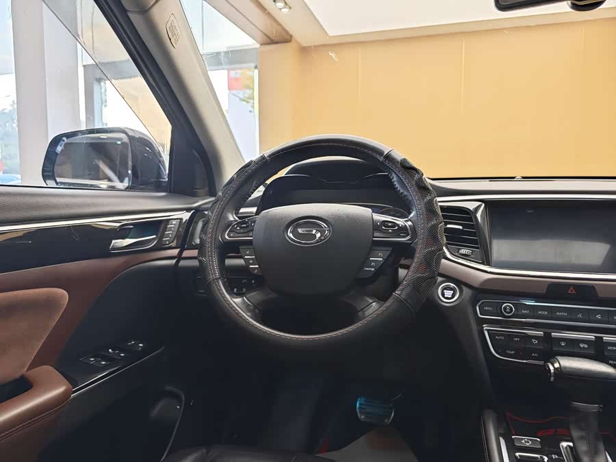 GAC Trumpchi GS8 2017 car image #15