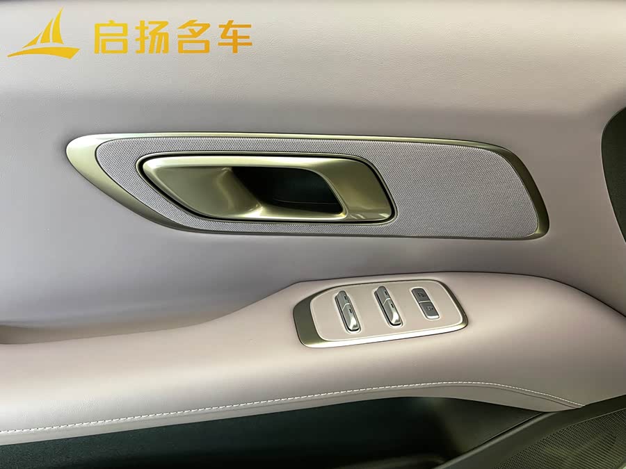 Deepal L06 2025 imagen de coche #15