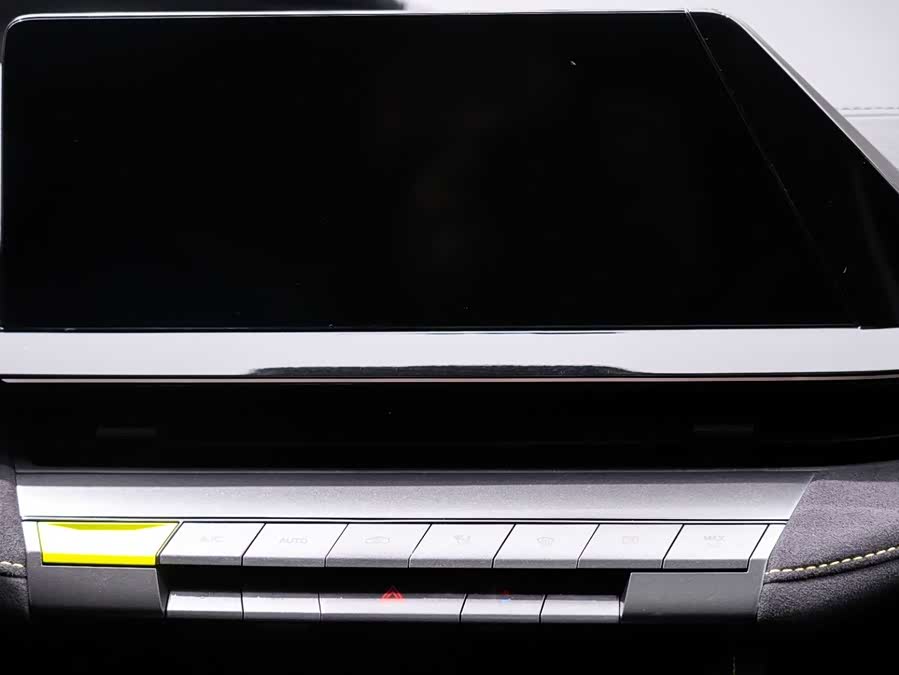 Changan UNI-V 2023 car image #15