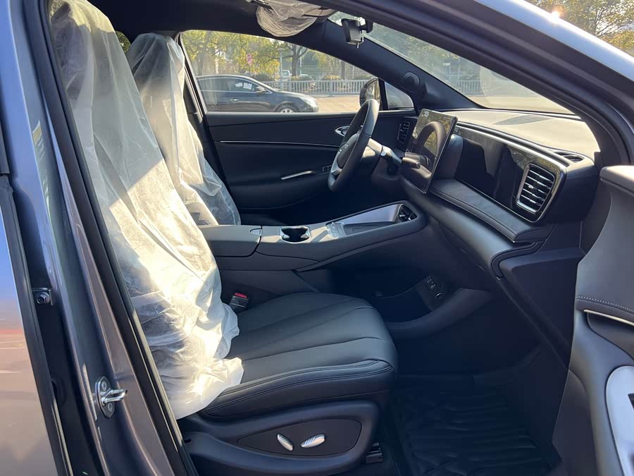 BYD Sea Lion 06 New Energy 2025 car image #15