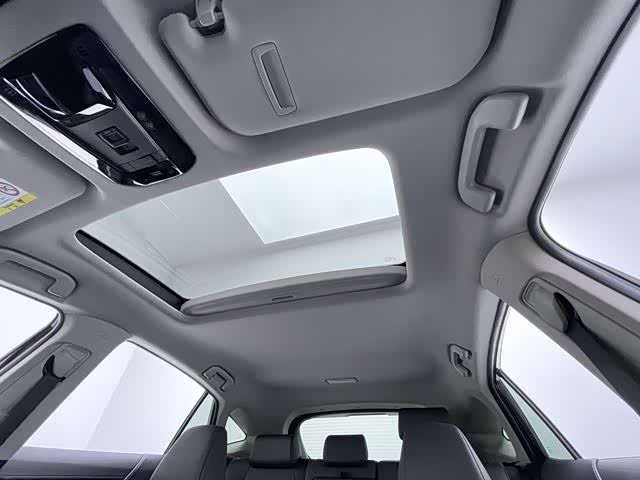 Toyota Venza 2024 immagine di auto #15