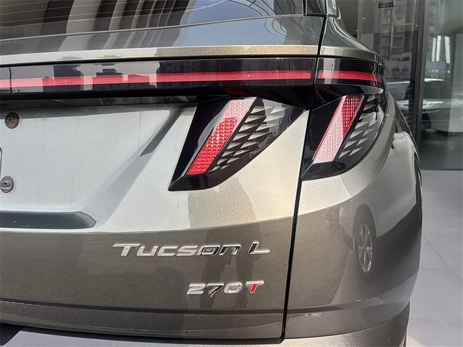 Hyundai Tucson 2022 car image #15