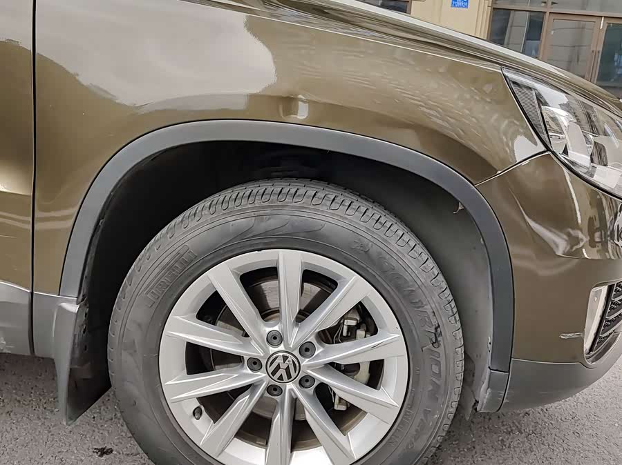 Volkswagen Tiguan 2014 #15 Volkswagen Tiguan 2014 car image #15