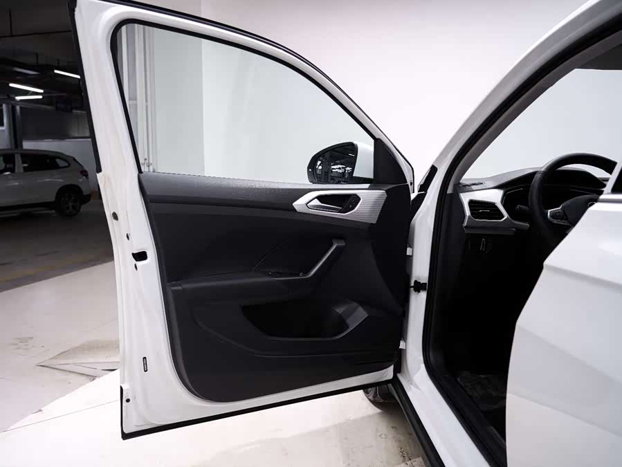 Volkswagen Tacqua 2022 #15 Volkswagen Tacqua 2022 car image #15