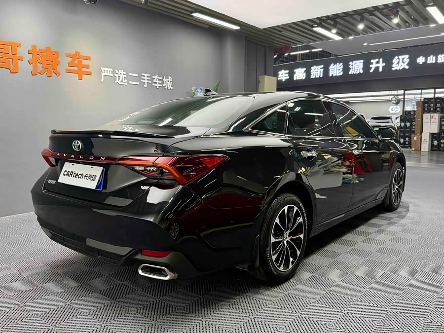 Toyota Avalon 2022 car image #15