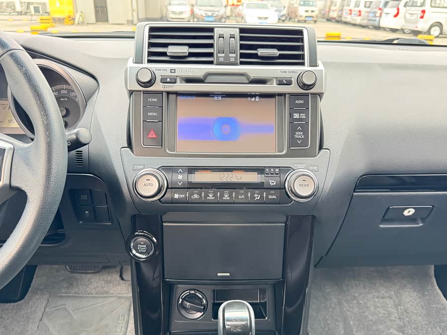 Toyota Land Cruiser Prado 2016 #15 Toyota Land Cruiser Prado 2016 car image #15