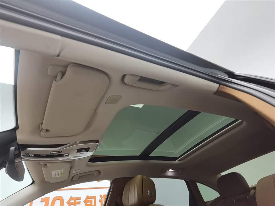 HongQi H9 2020 car image #15