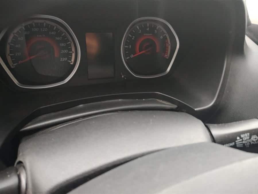 Soueast DX3 2016 صورة سيارة #15