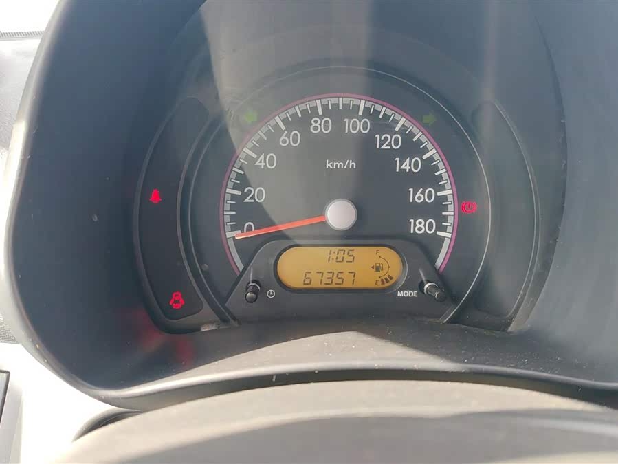 Suzuki Alto 2015 immagine di auto #15