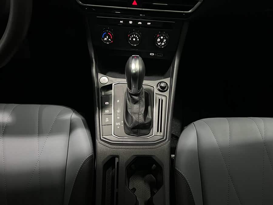 Volkswagen Lavida 2022 #15 Volkswagen Lavida 2022 car image #15