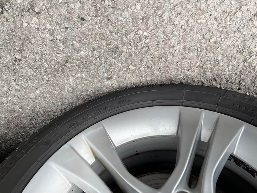 BMW 3 Series (Imported) 2010 car image #15