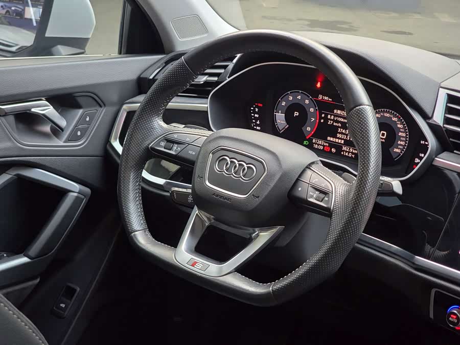 Audi Q3 Sportback 2020 изображение автомобиля #15