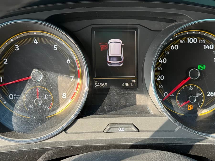 Volkswagen Tiguan L 2021 car image #15